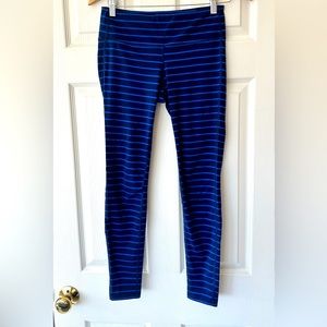 Athleta leggings Size Medium